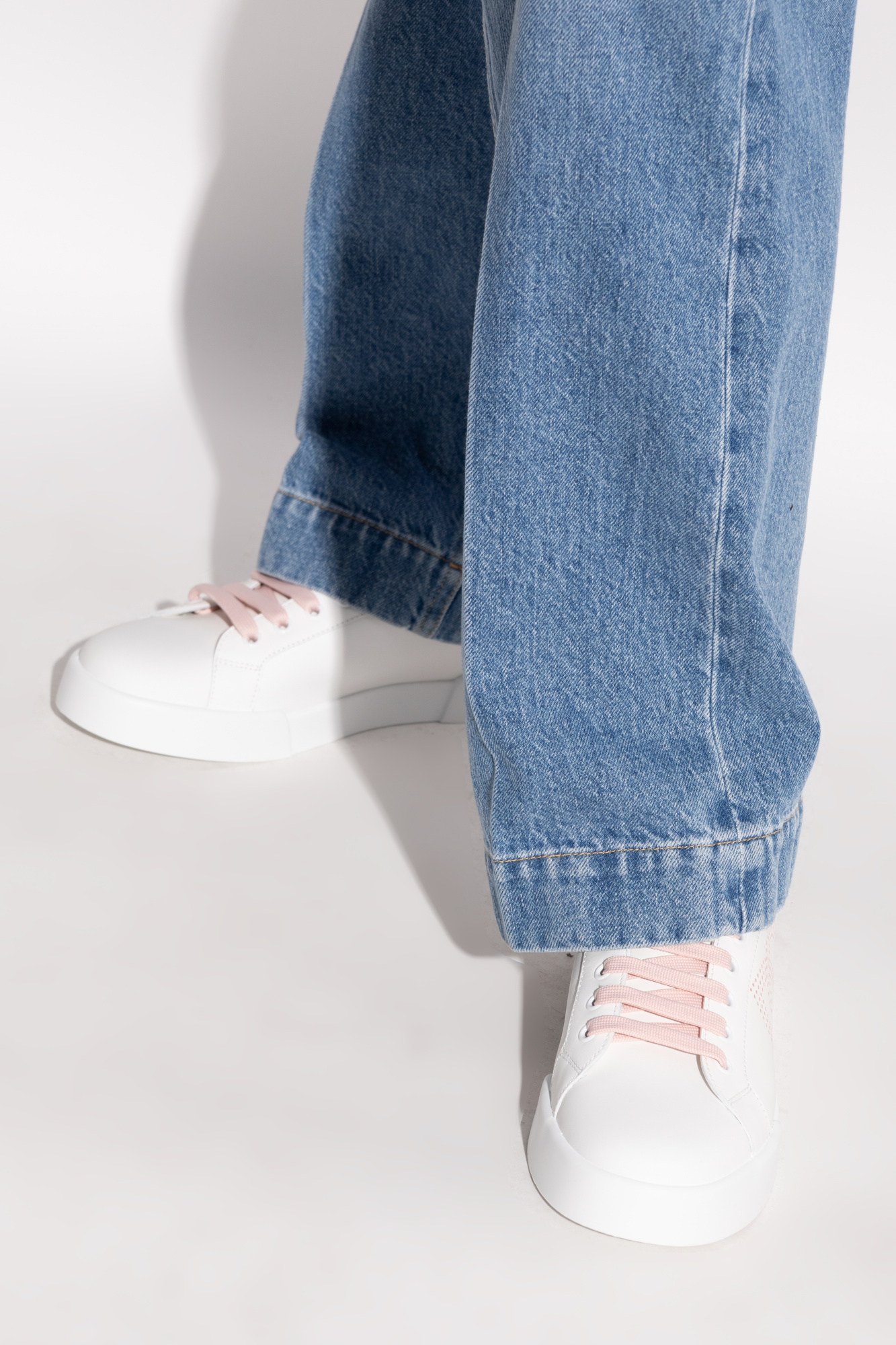スニーカー DOLCE  GABBANA Women Sneakers CK2324AV066 87587 white Mixed-material DG CUSHION sneakers in White for Women
